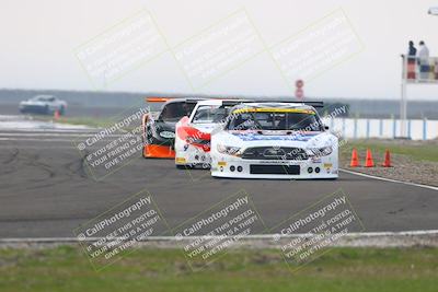 media/Jan-18-2026-CalClub SCCA (Sun) [[8bc6468723]]/Group 5 Race/Turn 1/